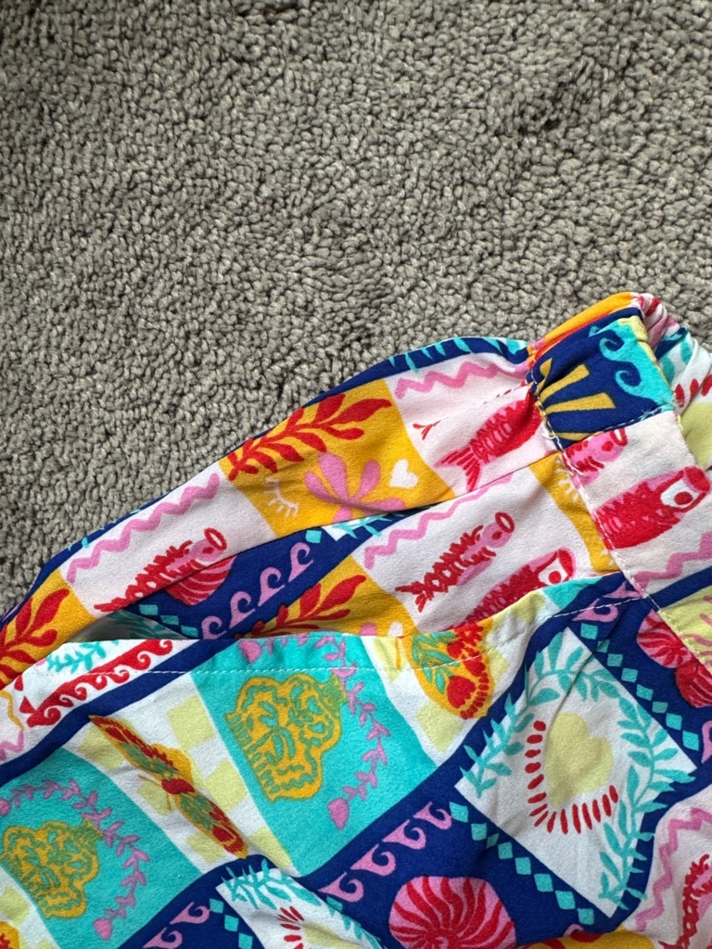 Cynthia Rowley Printed Pajama Set SIZE L Colorful Button Down Top & Shorts - Picture 7 of 10